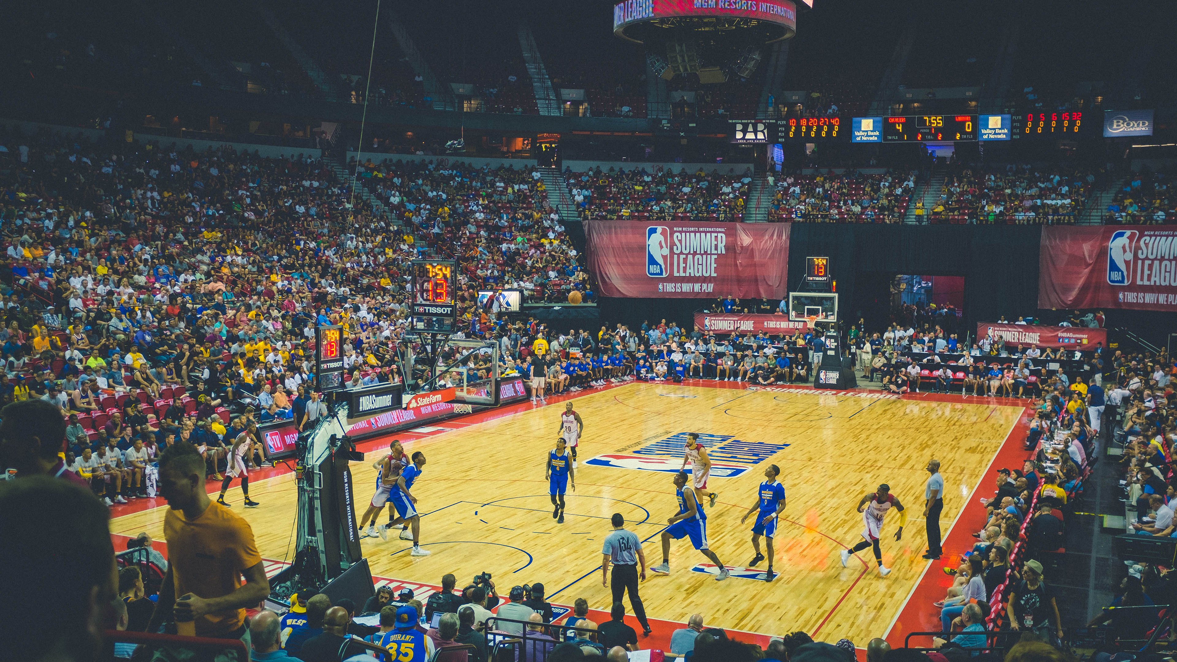 双线奇迹，快船绝境克骑士，贝恩F1揭幕战上演速度与激情